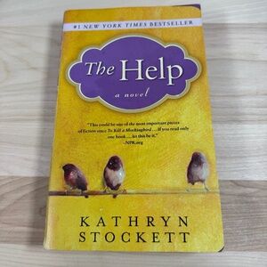 THE HELP by Kathryn Stockett GUC Buy 1 for $12, 2 for $20, 3 for $24
